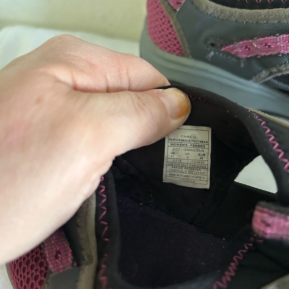 Chaco Women's Pink and Gray Outdoor Sandals Size 11 - Picture 2 of 9